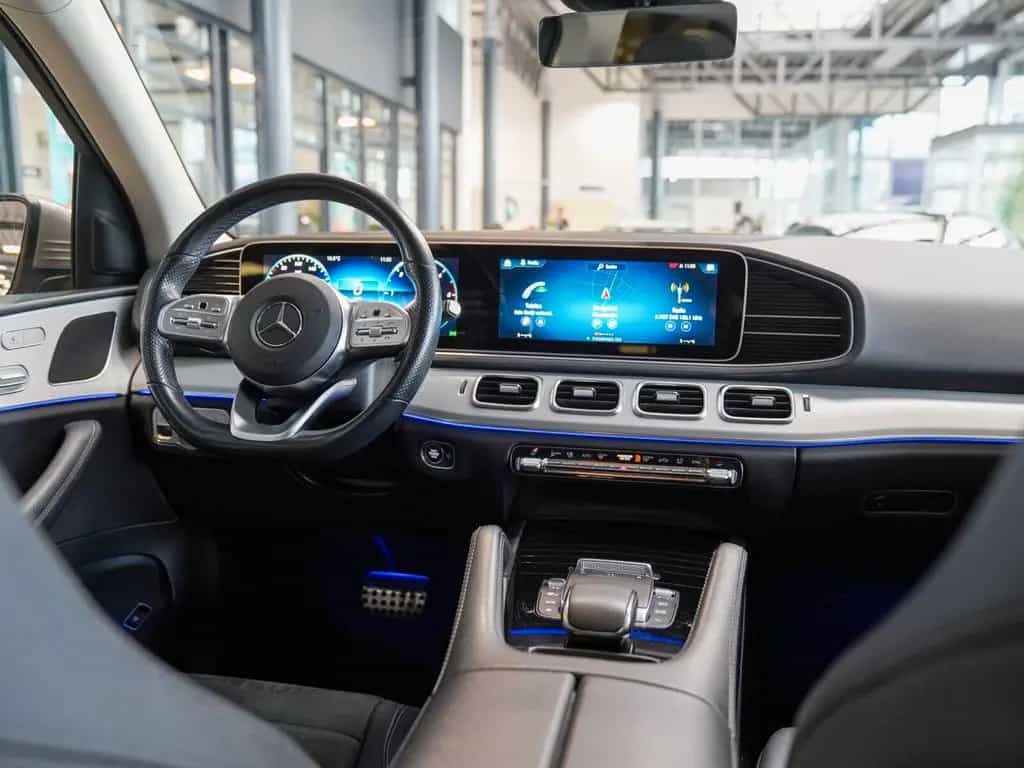 Mercedes-Benz GLE-Class 400 d 4M AMG Line Pano AHK MULTIBEAM CarPlay 01/2021-photo-10
