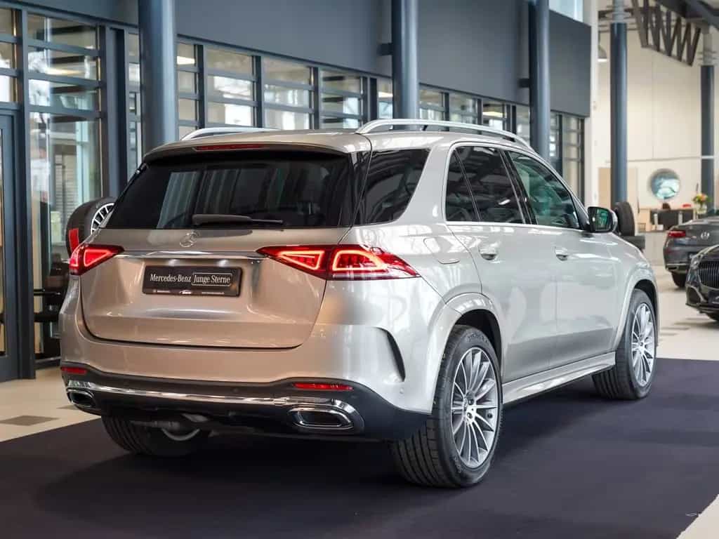 Mercedes-Benz GLE-Class 400 d 4M AMG Line Pano AHK MULTIBEAM CarPlay 01/2021-photo-2