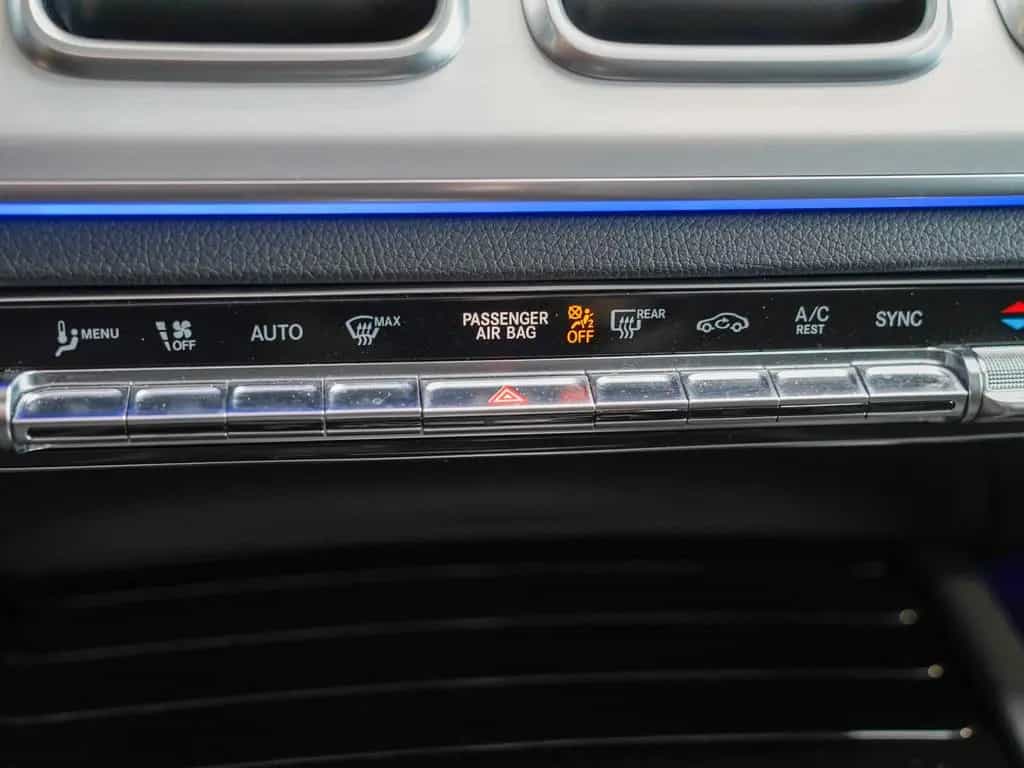 Mercedes-Benz GLE-Class 400 d 4M AMG Line Pano AHK MULTIBEAM CarPlay 01/2021-photo-26