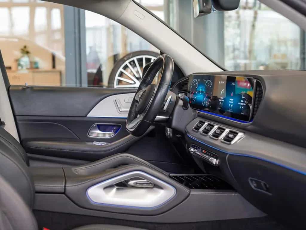 Mercedes-Benz GLE-Class 400 d 4M AMG Line Pano AHK MULTIBEAM CarPlay 01/2021-photo-7