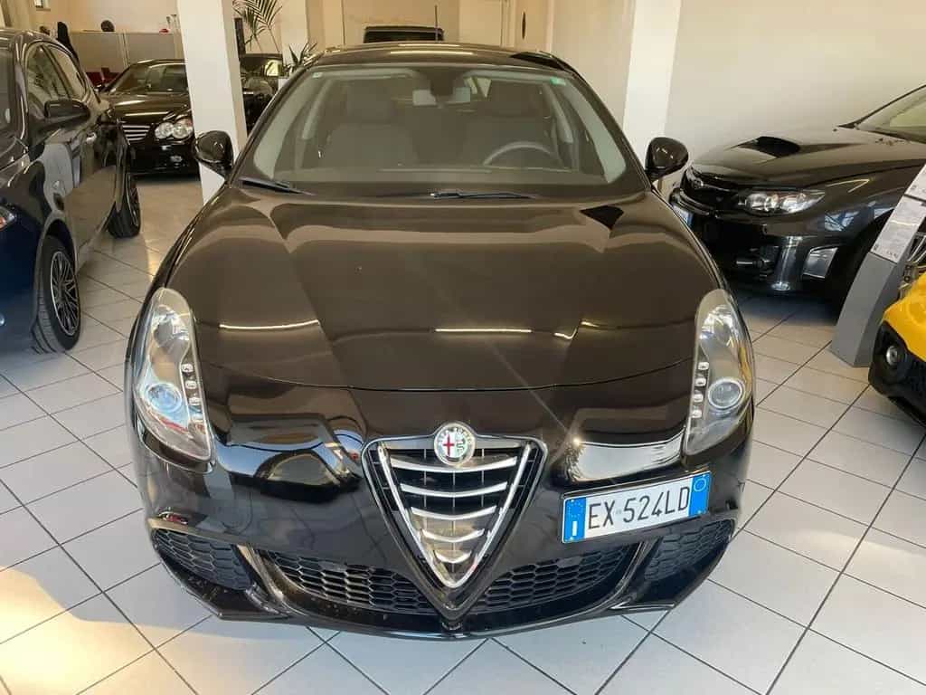Alfa Romeo Giulietta 1.4 Turbo 105 CV DISTINCTIV 03/2014-photo-1