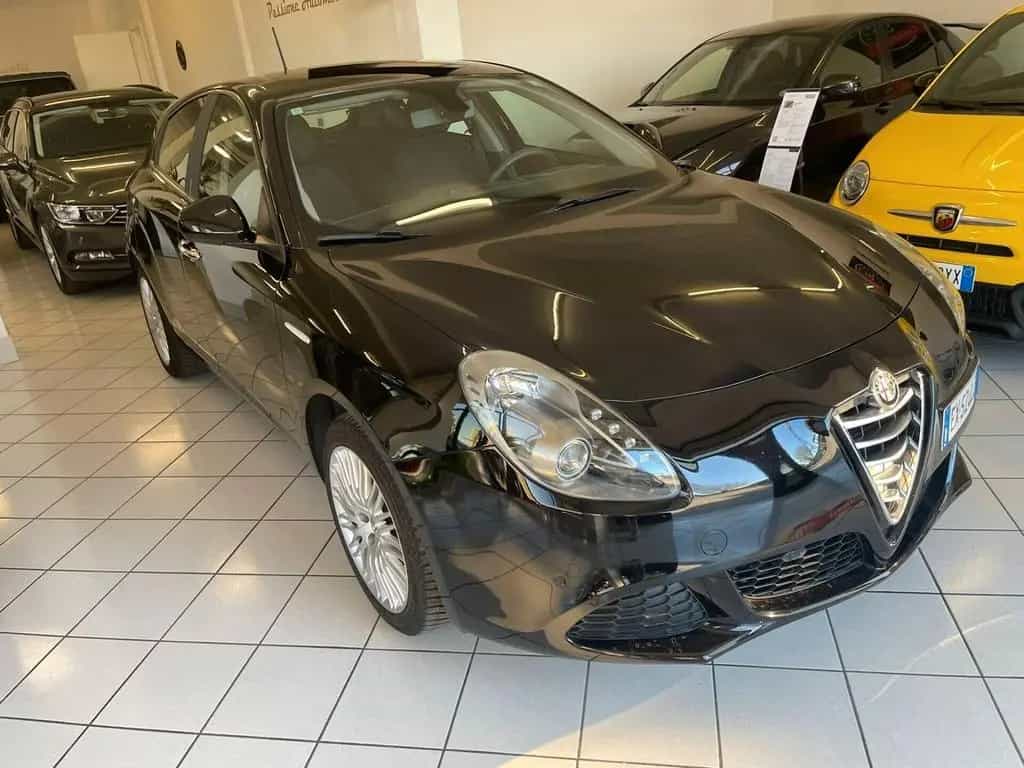 Alfa Romeo Giulietta 1.4 Turbo 105 CV DISTINCTIV 03/2014-photo-2