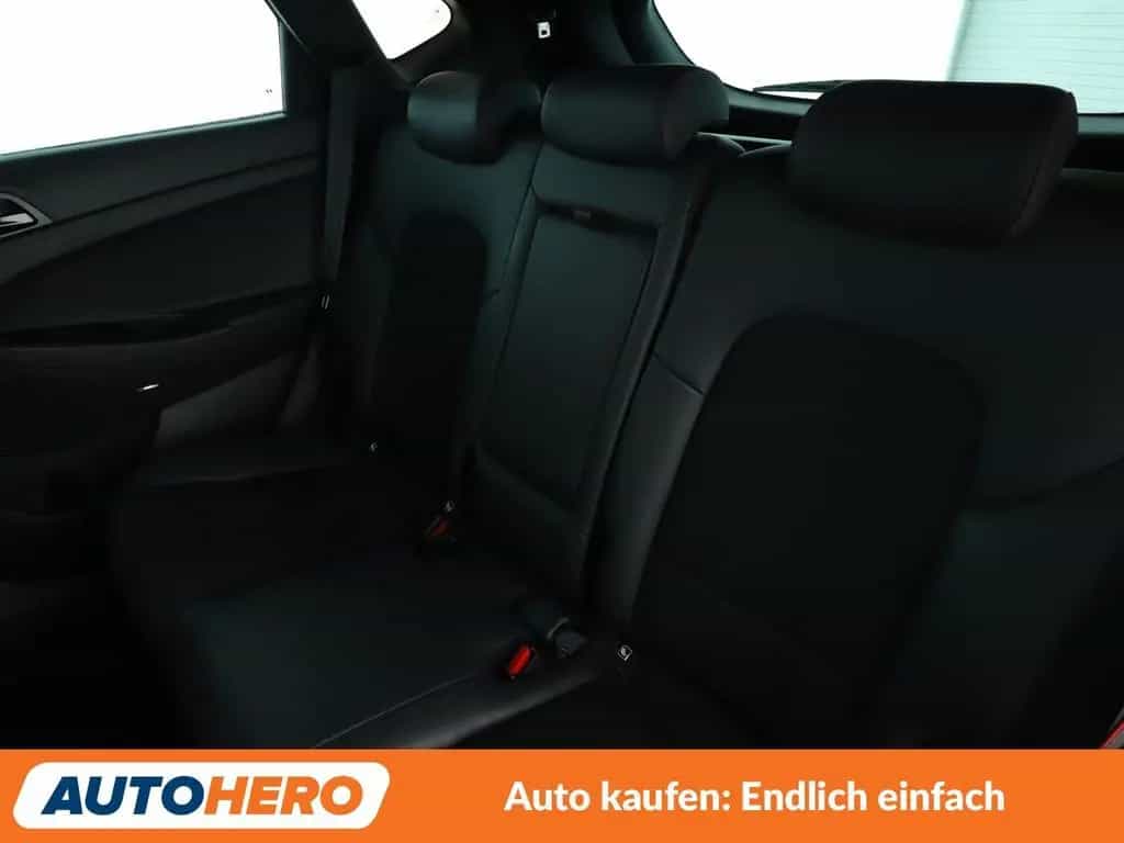 Hyundai TUCSON 1.6 TGDI N-Line 2WD*NAVI*CAM*LED*SHZ*LHZ* 09/2019-photo-11