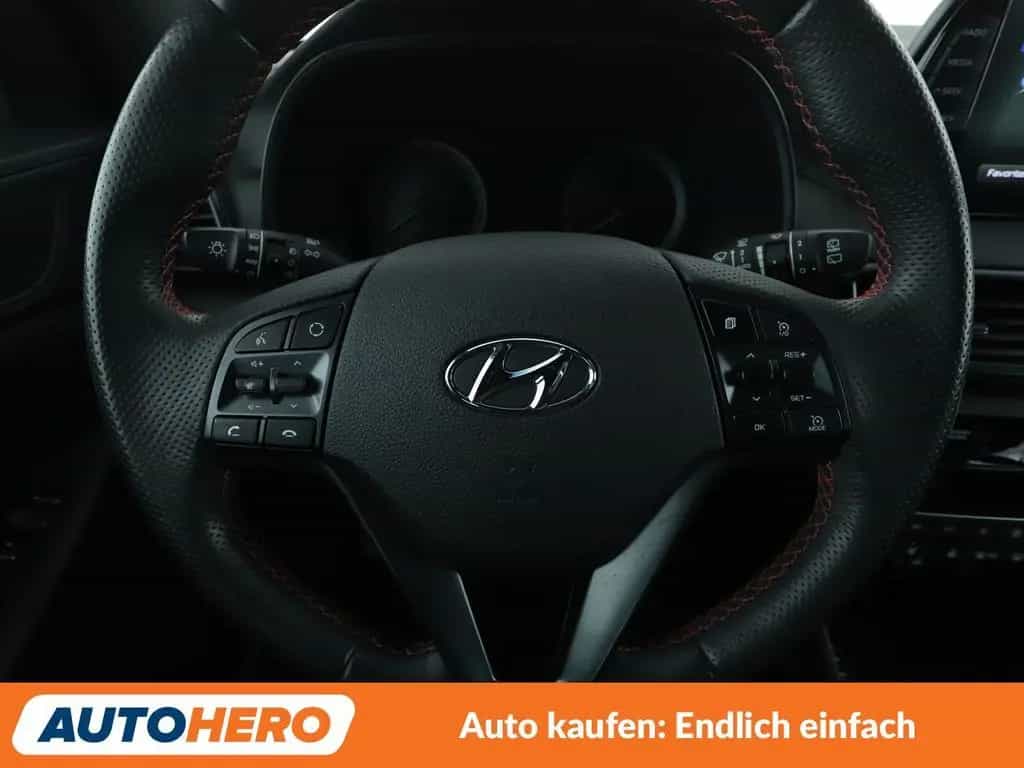 Hyundai TUCSON 1.6 TGDI N-Line 2WD*NAVI*CAM*LED*SHZ*LHZ* 09/2019-photo-18