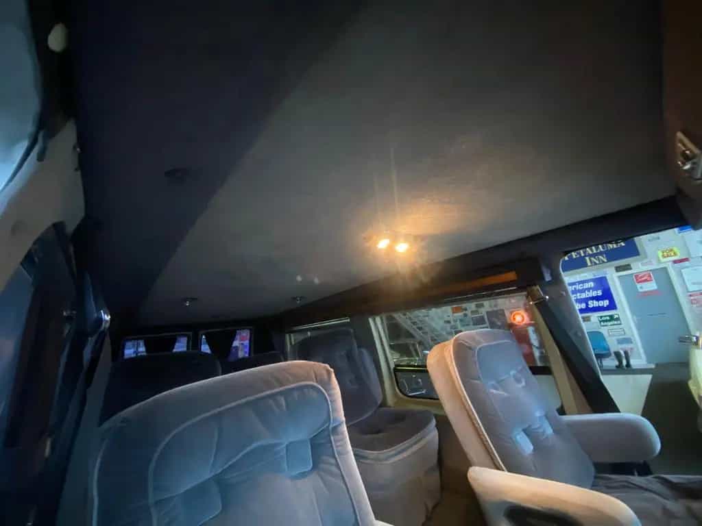 Dodge RAM VAN B250 *V8*Oldtimer*H-Kennz*TÜV* 07/1987-photo-11