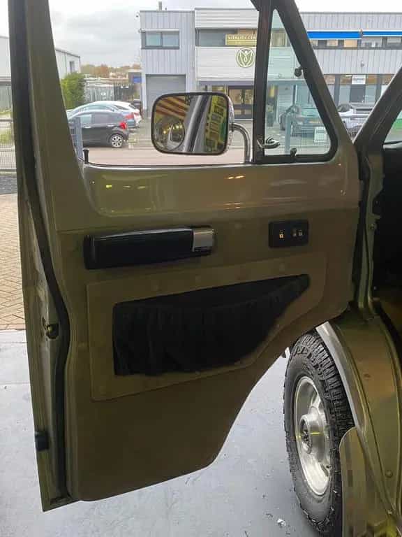 Dodge RAM VAN B250 *V8*Oldtimer*H-Kennz*TÜV* 07/1987-photo-14