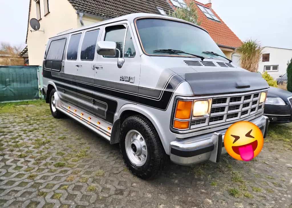 Dodge RAM VAN B250 *V8*Oldtimer*H-Kennz*TÜV* 07/1987-photo-3