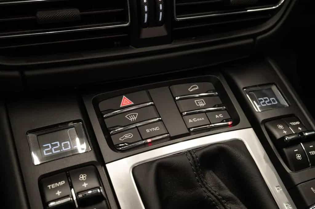 Porsche Macan GTS|SPORT-DESIGN|CHRONO|PANO|BOSE|NAVI 06/2020-photo-32