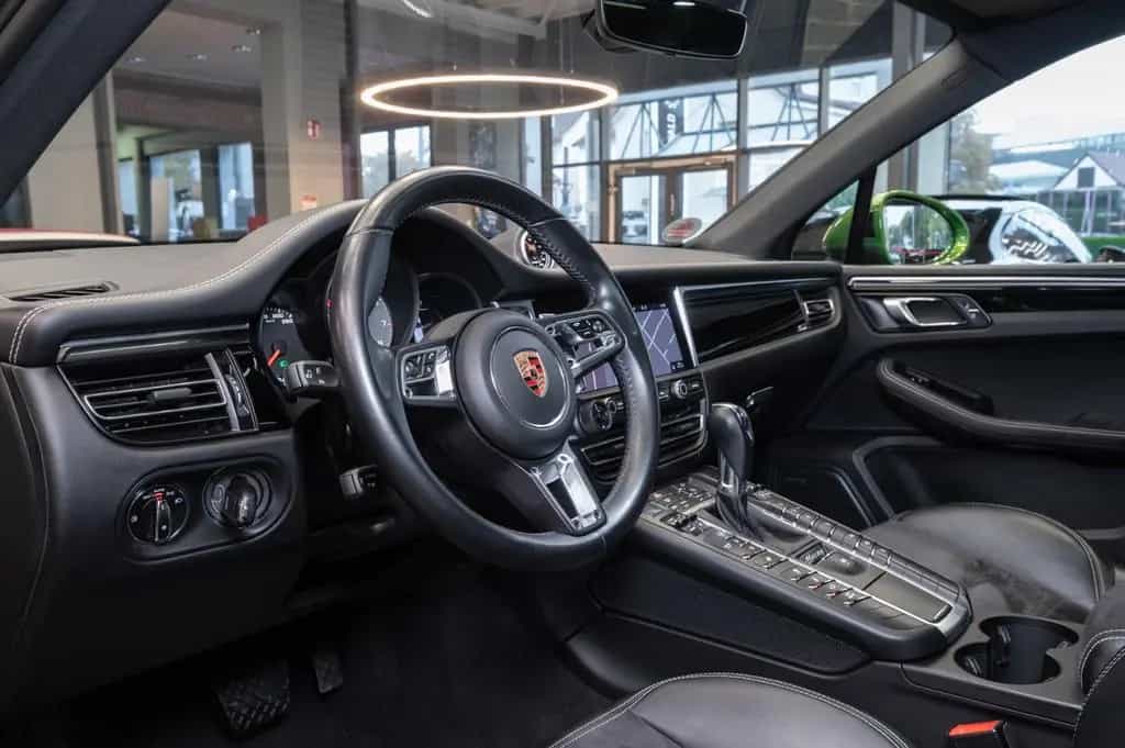 Porsche Macan GTS|SPORT-DESIGN|CHRONO|PANO|BOSE|NAVI 06/2020-photo-9