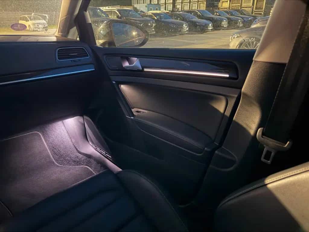 Volkswagen Golf 1.5 TSI High Exclusive *Panoramadach 06/2019-photo-12