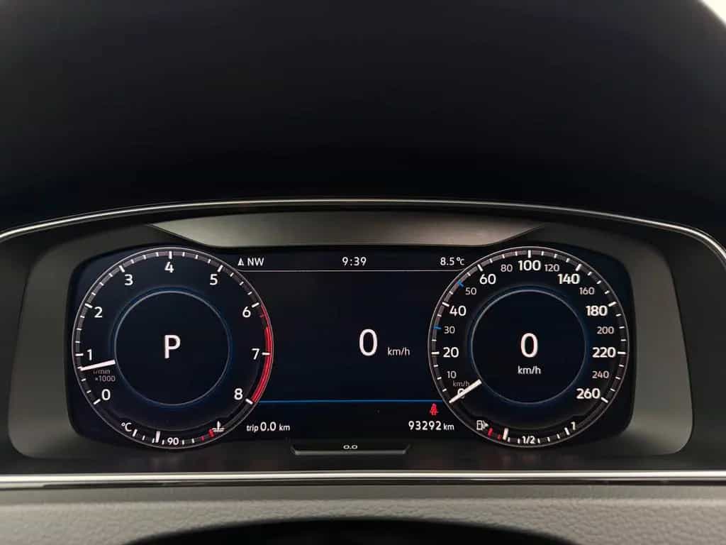 Volkswagen Golf 1.5 TSI High Exclusive *Panoramadach 06/2019-photo-17