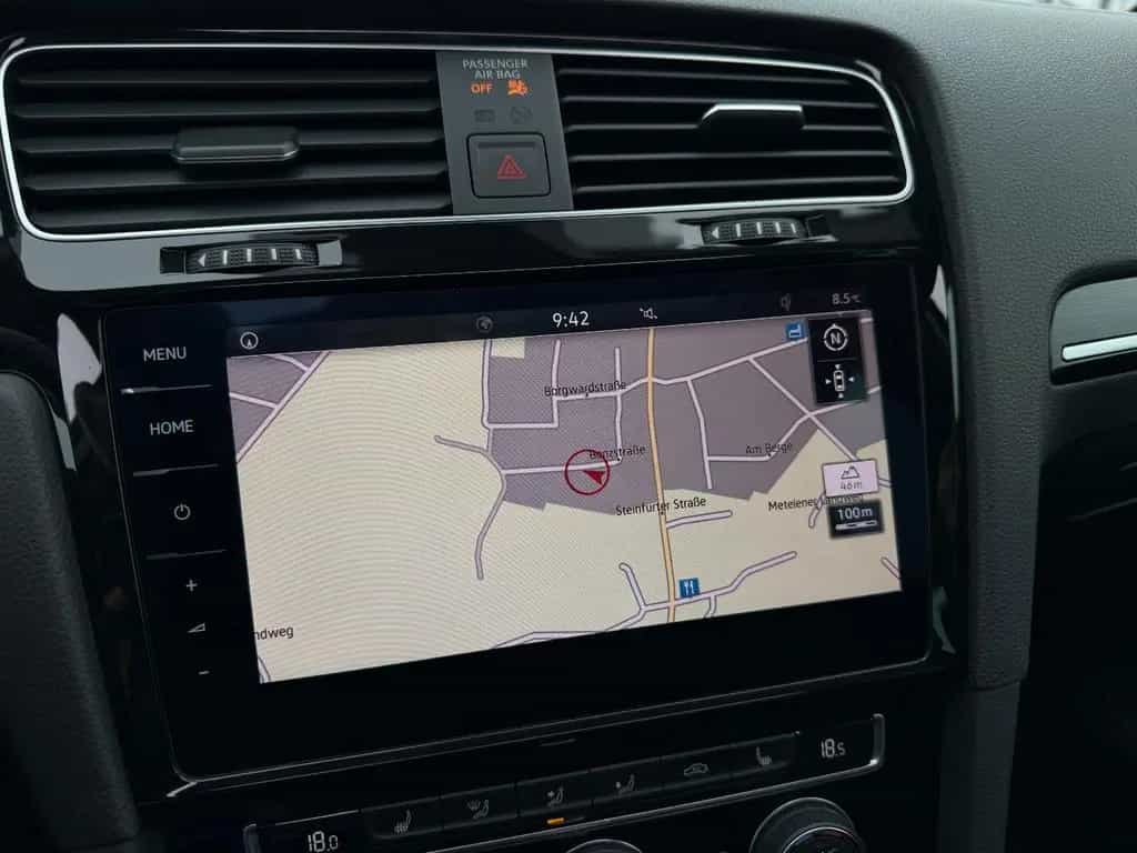 Volkswagen Golf 1.5 TSI High Exclusive *Panoramadach 06/2019-photo-19