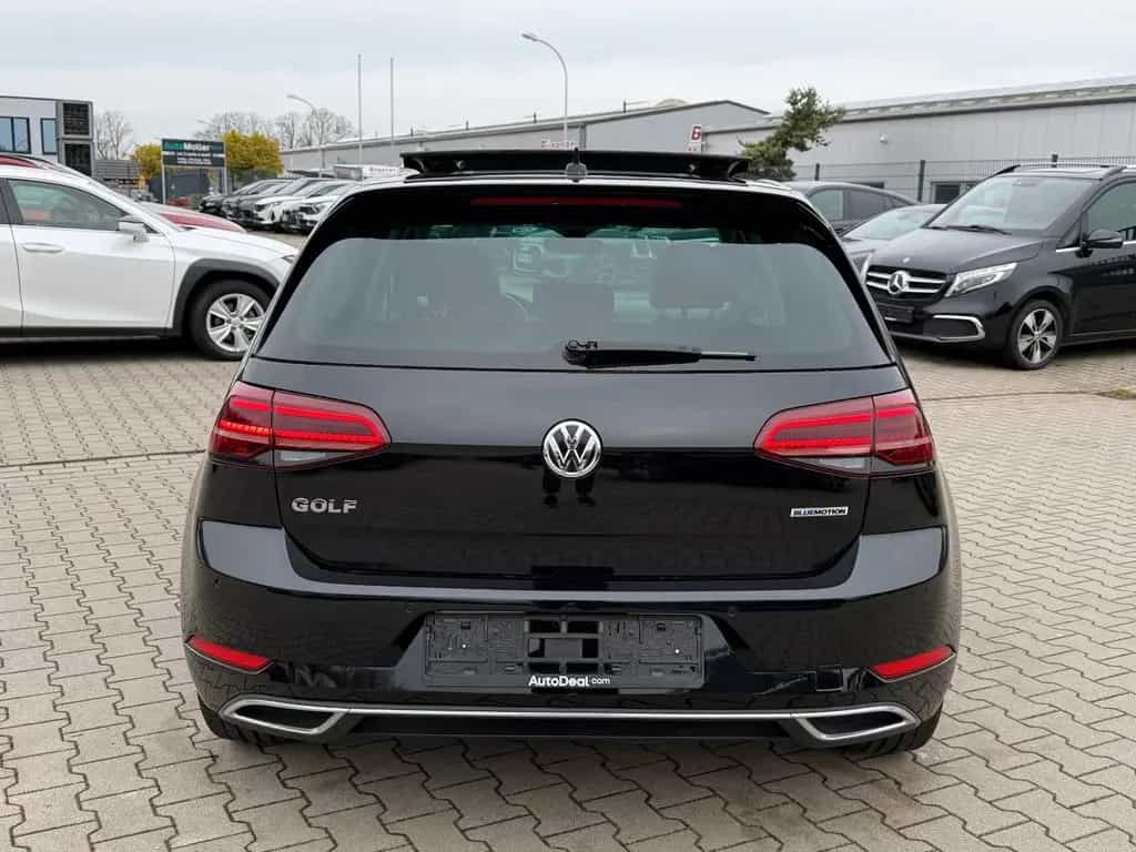 Volkswagen Golf 1.5 TSI High Exclusive *Panoramadach 06/2019-photo-4