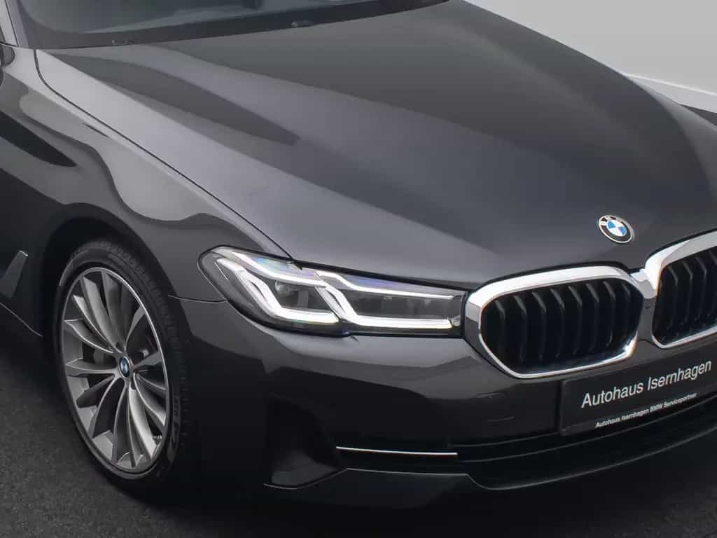 BMW 5 Series 530d xD 360°Glasdach Laser HUD DAB HiFi SoftCl 04/2021-photo-17