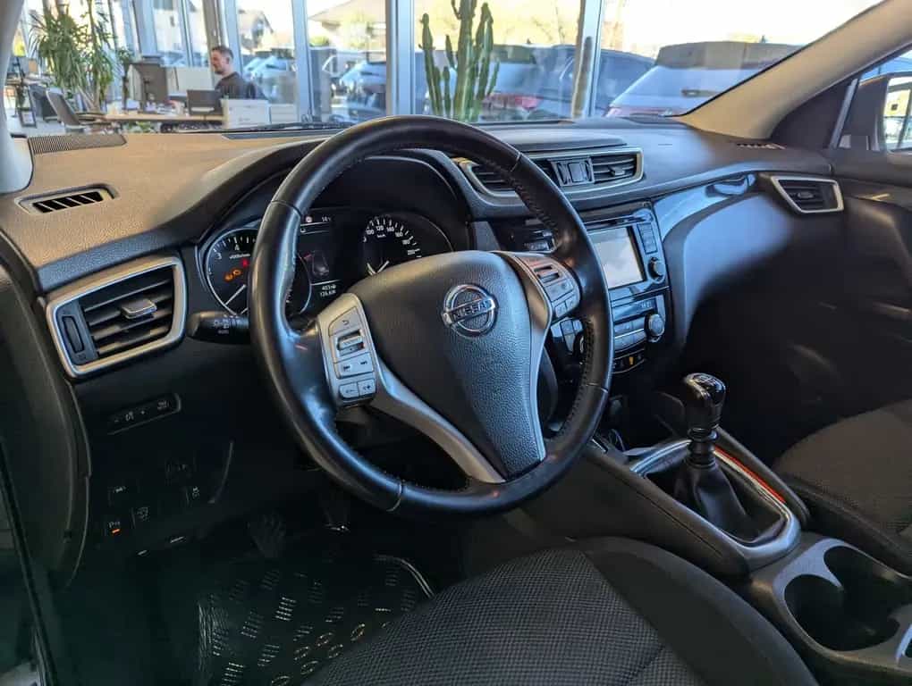 Nissan Qashqai 1.6 DIG-T Acenta Navi 360°Kamera Pano 18 07/2015-photo-24