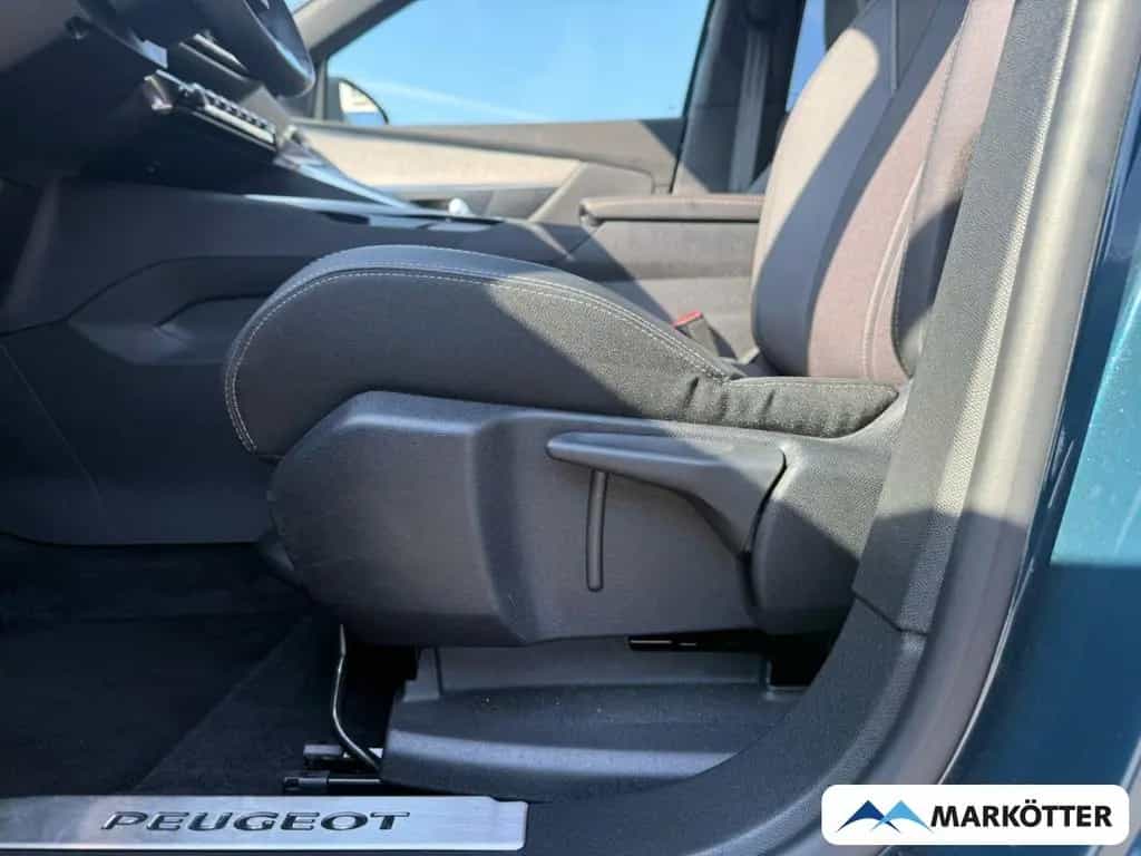 Peugeot 3008 GT 1.2 PureTech 130 EU6d SHZ/BLIS/CAM/ACC 09/2023-photo-11