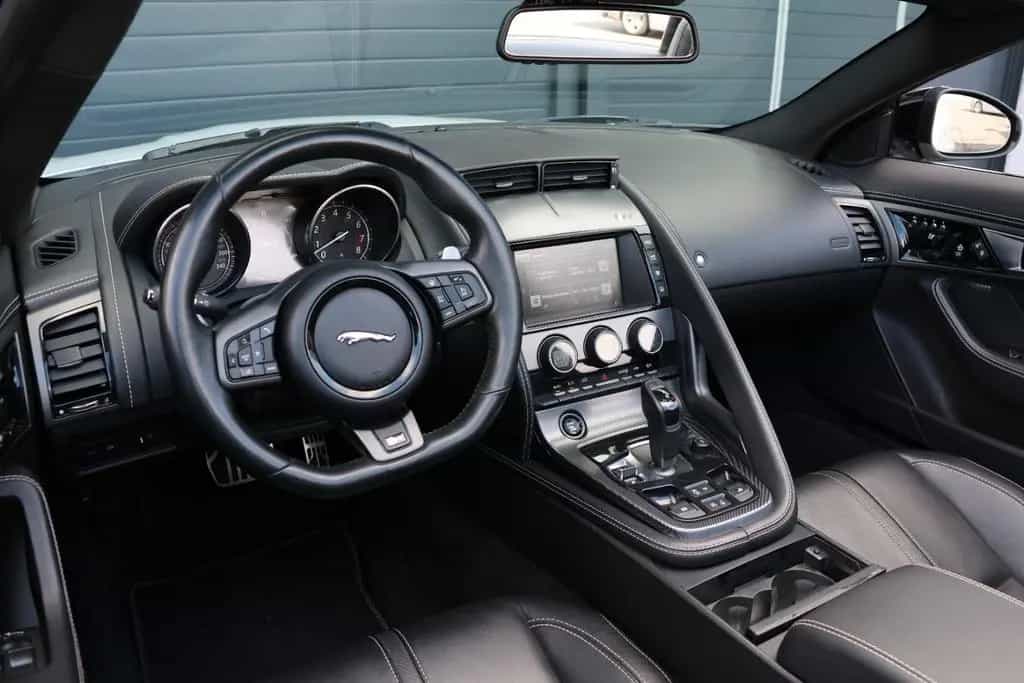Jaguar F-Type R 5.0 V8 Kompressor/SHZ/KAMERA/TOTW/R20 07/2017-photo-29