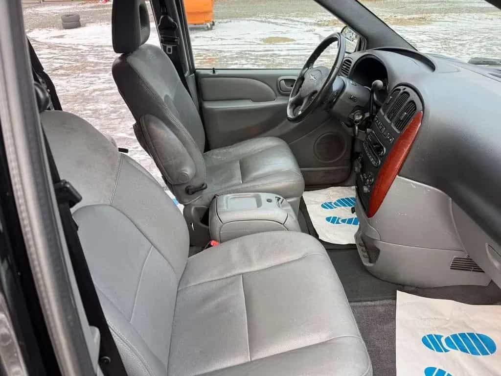 Chrysler Grand Voyager Grand Voyager 2.8 CRD Automatik Cl 07/2007-photo-16