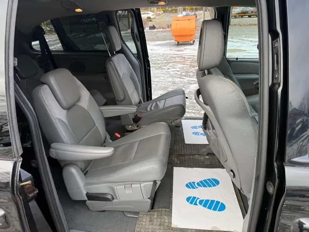 Chrysler Grand Voyager Grand Voyager 2.8 CRD Automatik Cl 07/2007-photo-17