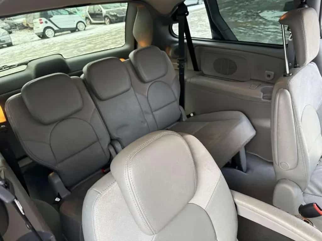Chrysler Grand Voyager Grand Voyager 2.8 CRD Automatik Cl 07/2007-photo-18
