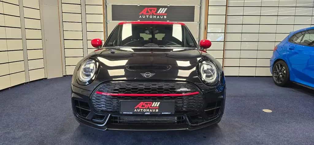 MINI John Cooper Works JOHN_COOPER_WORKS Clubman John Cooper Works All4 01/2020-photo-1