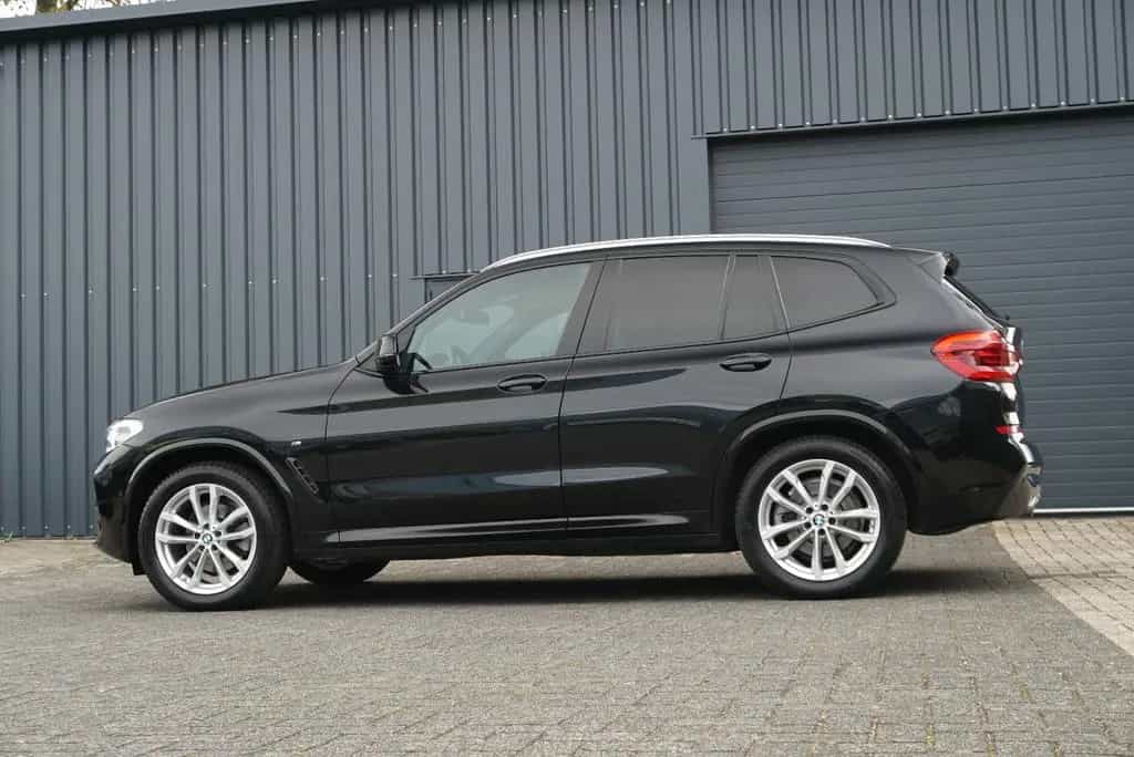 BMW X3 xD M Sport LED Leder Pano RFK HUD AHK Ambient 12/2018-photo-3