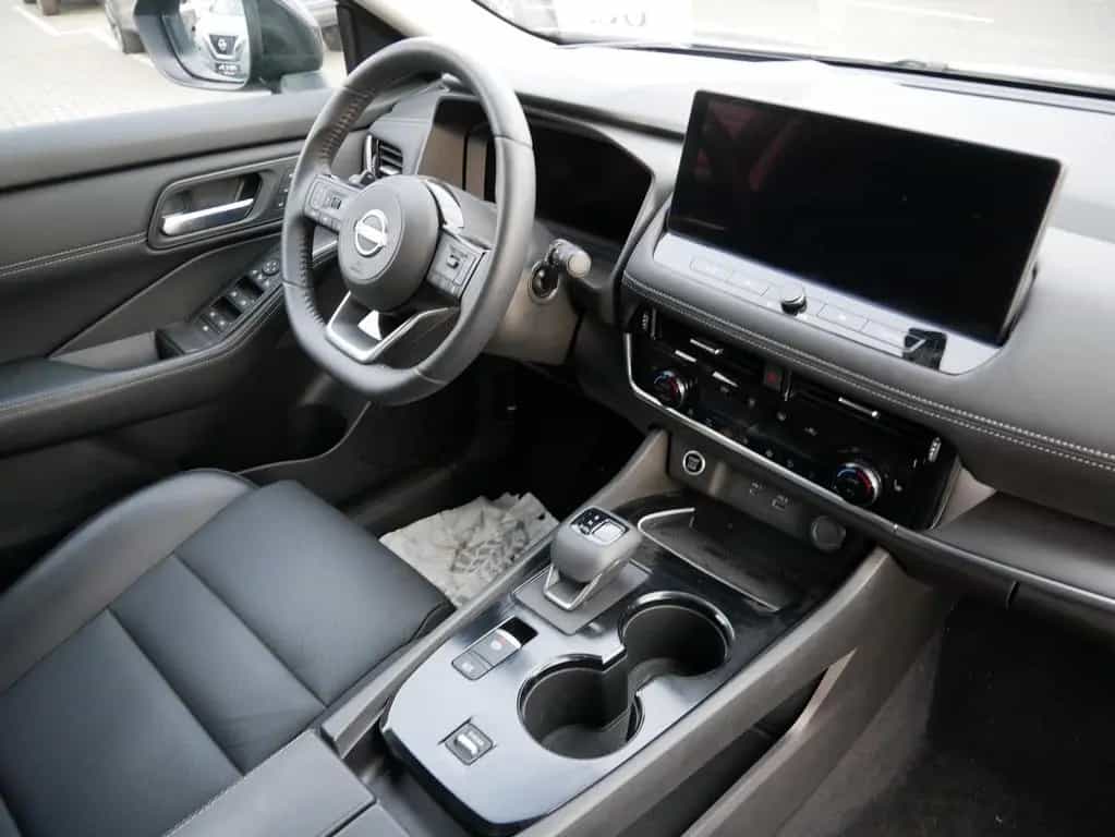 Nissan X-Trail 1,5 VC-T N-Connecta 360° e Klappe Winte 03/2025-photo-24