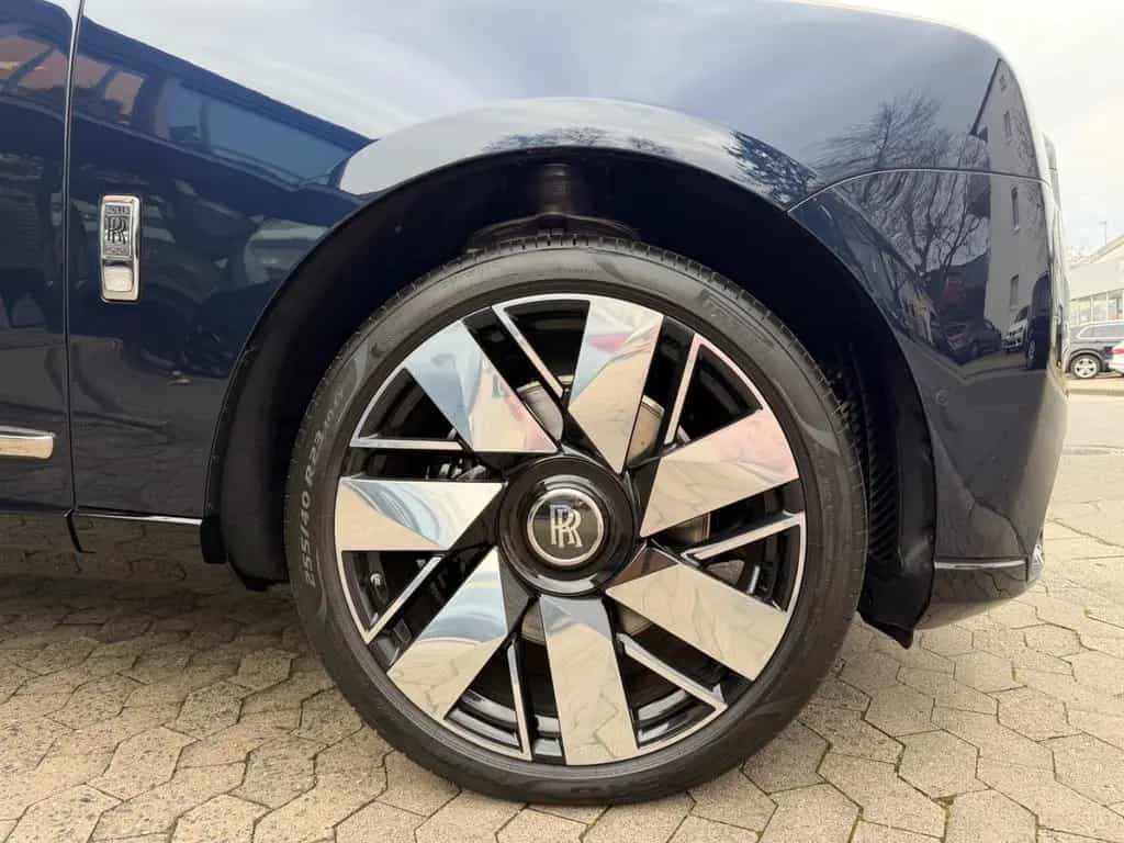 Rolls-Royce SERIES II|CULLINAN PACK|SHOOTING STAR|MULTIMEDIA null-photo-25