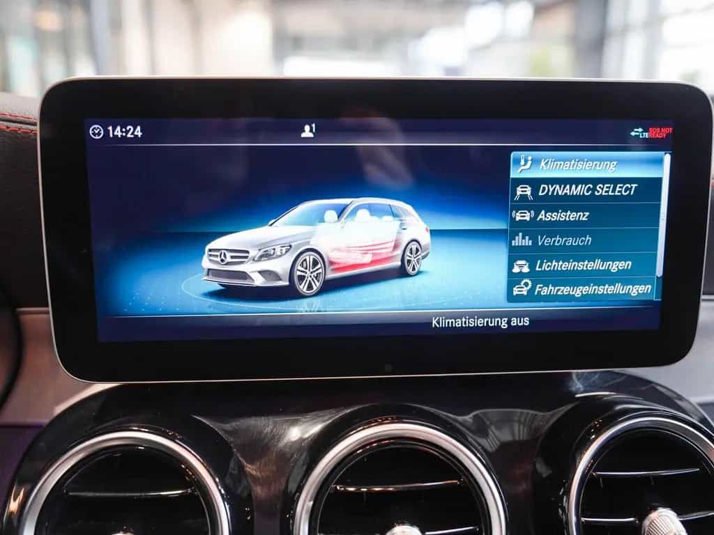 Mercedes-Benz C-Class 43 AMG T 4M Distronic Panoramadach AHK KEYLESS 01/2021-photo-22