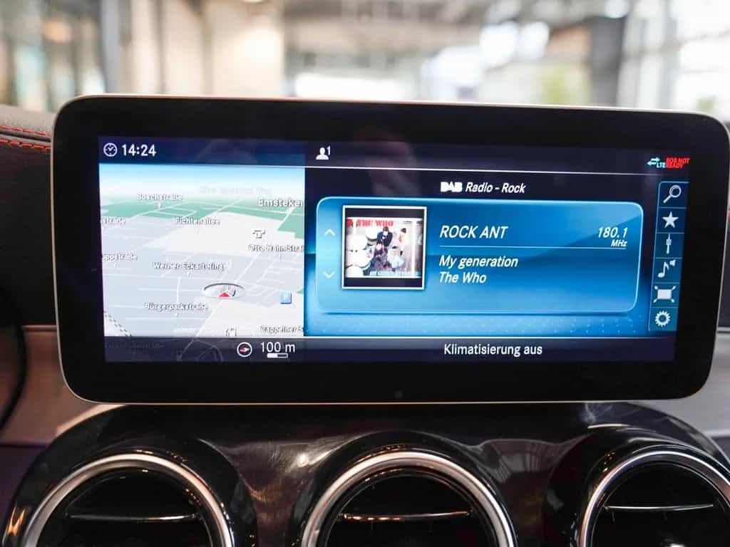 Mercedes-Benz C-Class 43 AMG T 4M Distronic Panoramadach AHK KEYLESS 01/2021-photo-23