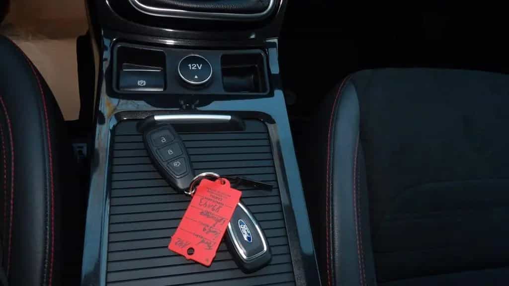 Ford Kuga ST-Line*PDC*Navi*SHZ*GRA* 03/2018-photo-18