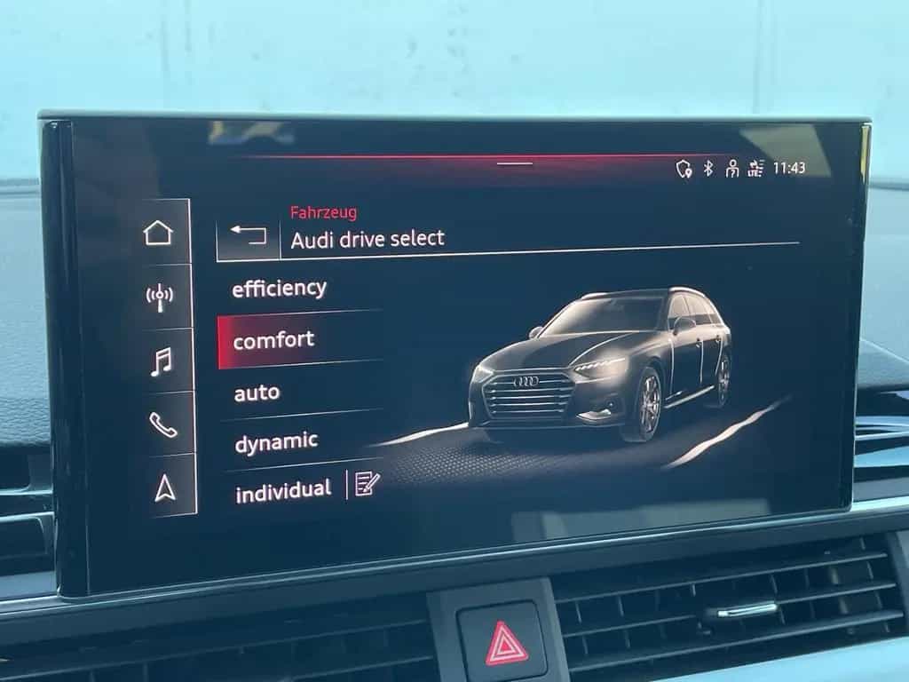 Audi A4 40 TFSI Avant S line quattro Matrix/AHK/Pano/ 11/2022-photo-17