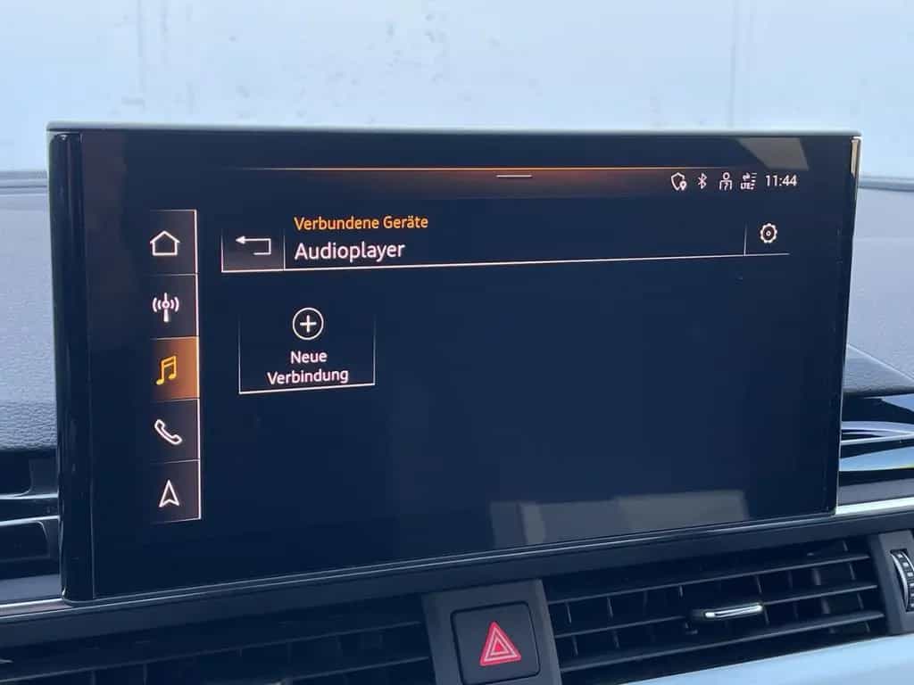Audi A4 40 TFSI Avant S line quattro Matrix/AHK/Pano/ 11/2022-photo-20
