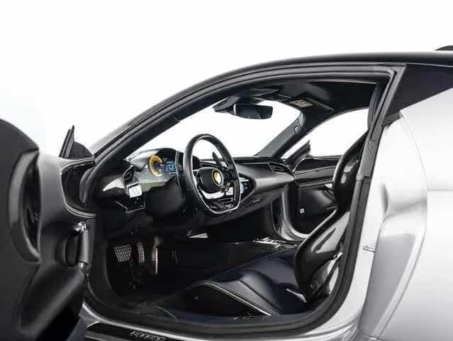 Ferrari SF90 Stradale 10/2023-photo-4