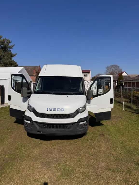 Iveco Daily 03/2015-photo-9
