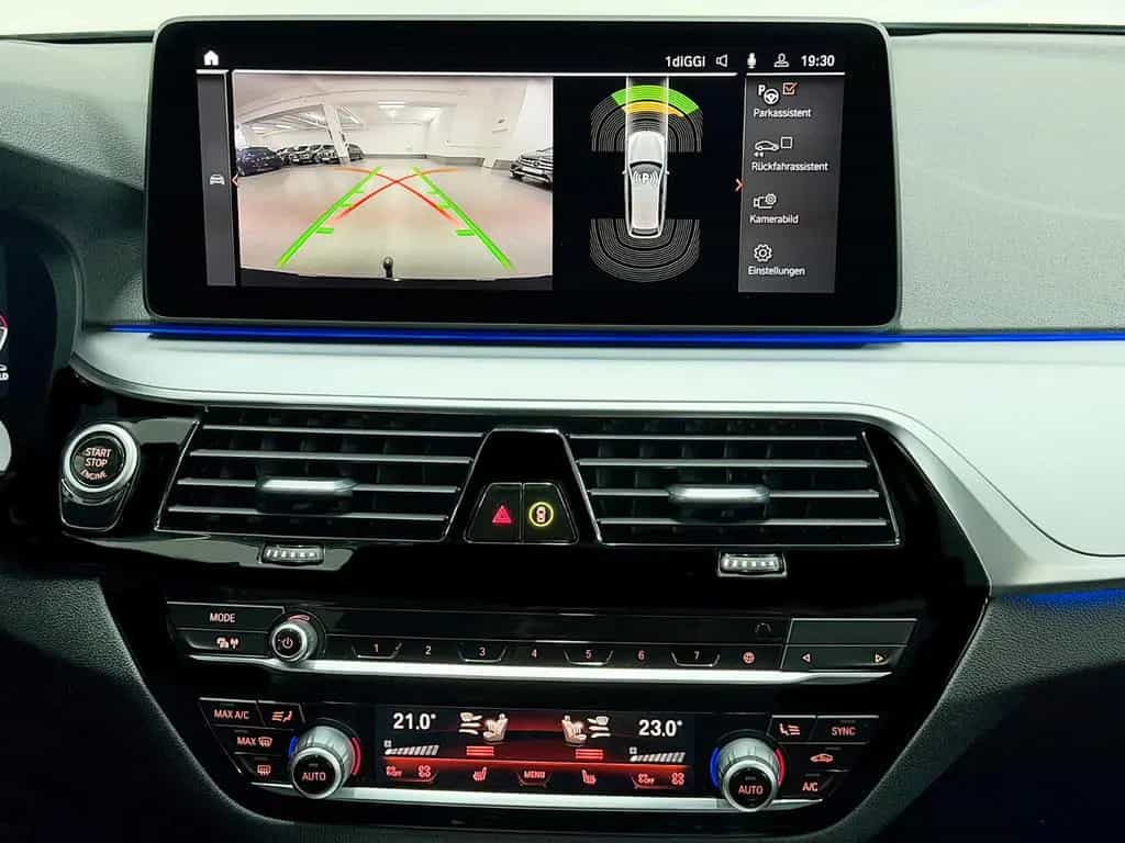 BMW 5 Series 520D XDRIVE *AUS 1 HAND*FINANZIERUNG MÖGLICH* 02/2021-photo-8
