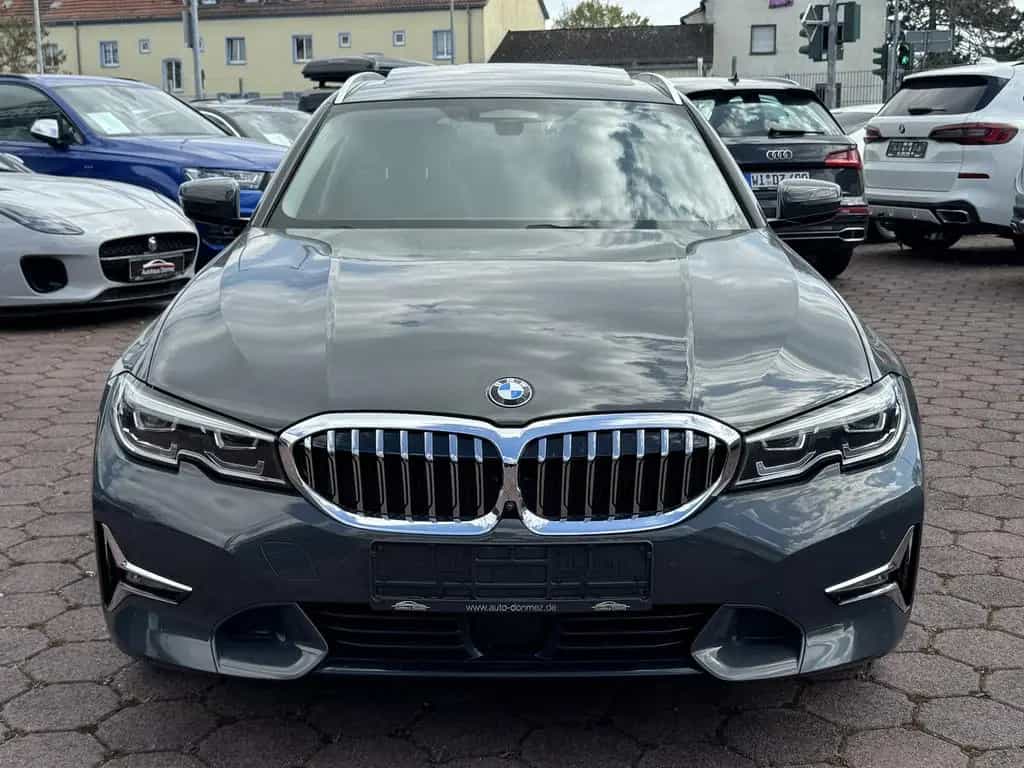 BMW 320 d xDrive Luxury Line M-LENK HUD PANO 360 ACC 09/2019-photo-1