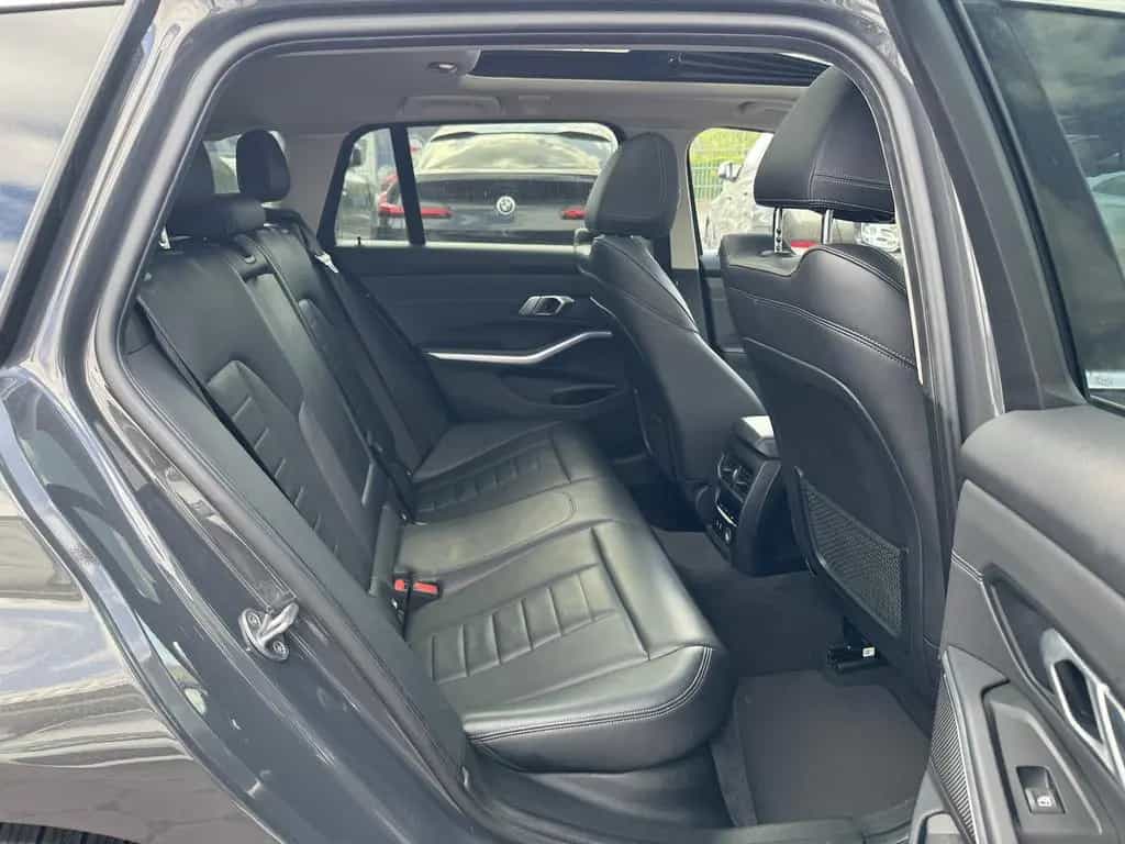 BMW 320 d xDrive Luxury Line M-LENK HUD PANO 360 ACC 09/2019-photo-15