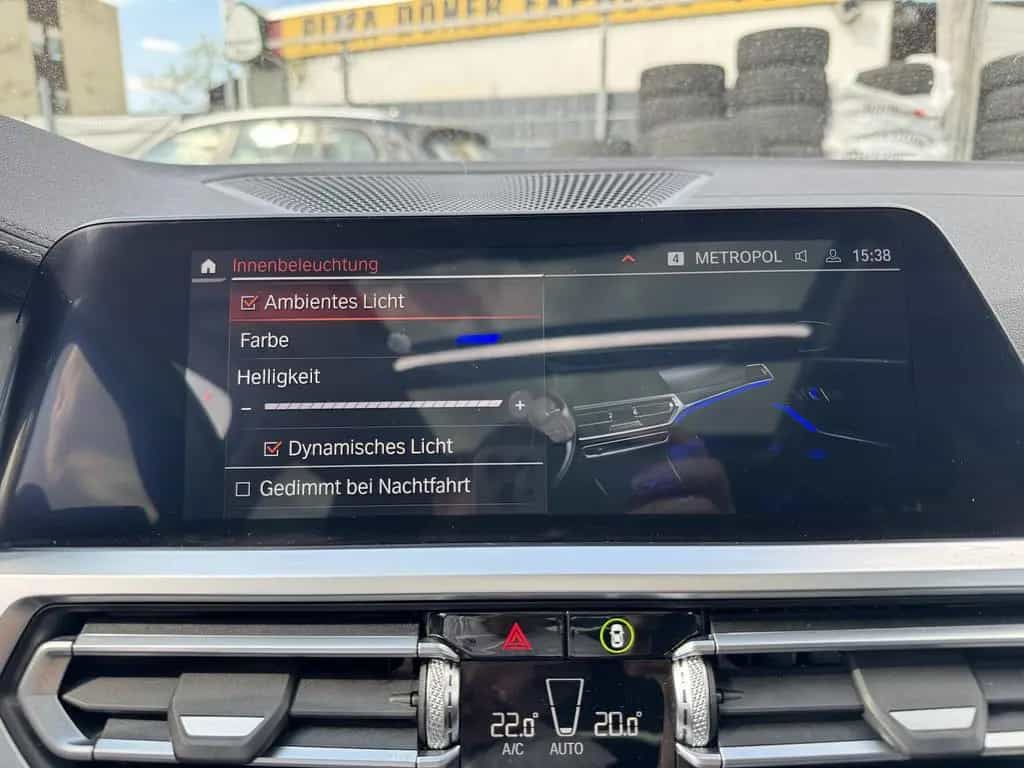 BMW 320 d xDrive Luxury Line M-LENK HUD PANO 360 ACC 09/2019-photo-26
