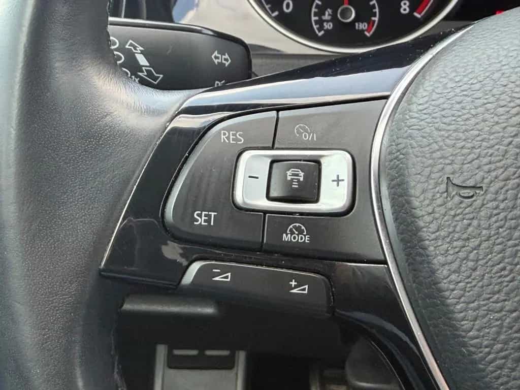 Volkswagen Golf VII Lim. Sound*S-HEFT+PDC+KLIMAAUTO+SHZ*TOP 02/2018-photo-17