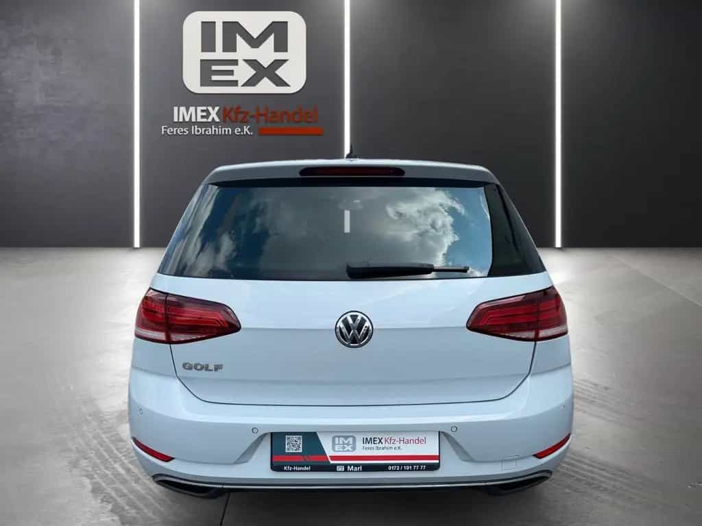 Volkswagen Golf VII Lim. Sound*S-HEFT+PDC+KLIMAAUTO+SHZ*TOP 02/2018-photo-5
