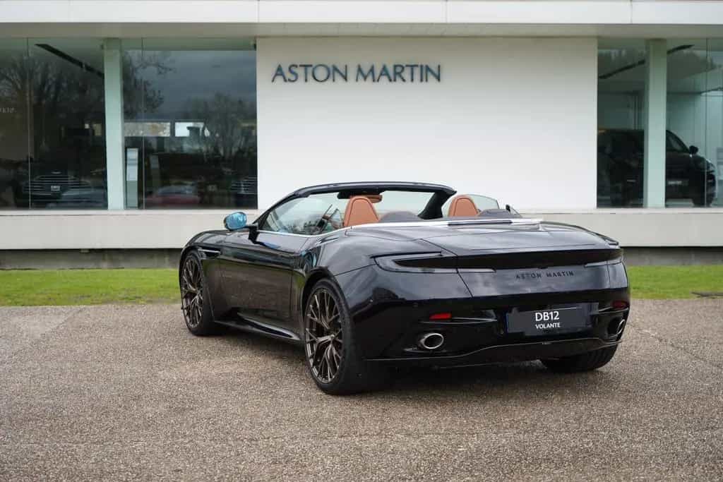 Aston Martin DB12 4.0 V8 Volante 03/2026-photo-6