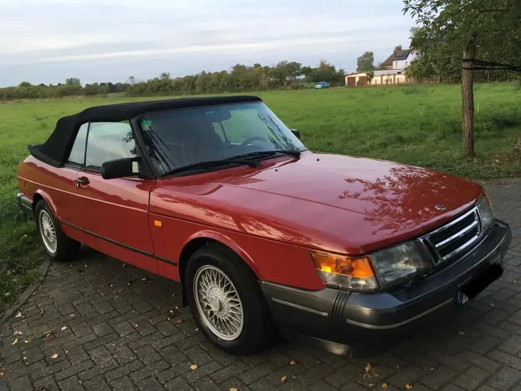 Saab 900 06/1988-photo-2