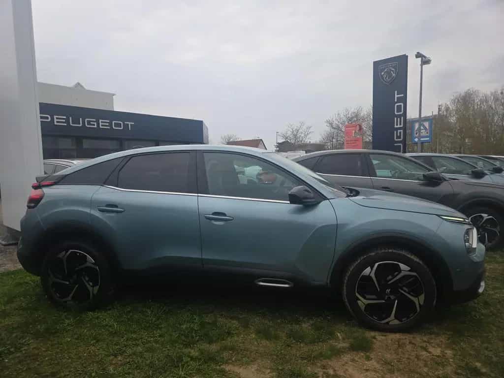 Citroën C4 1.2 12V e-THP / PureTech 12/2023-photo-3