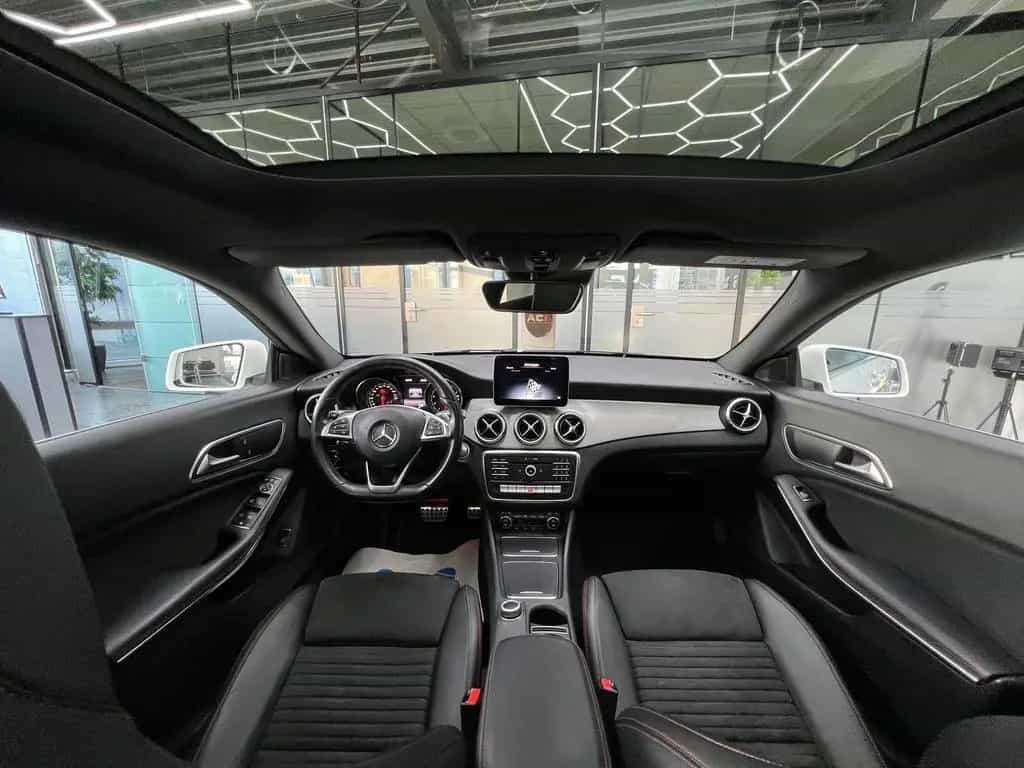 Mercedes-Benz CLA-Class 250 CGI 4Matic, AMG, Kamera,LED,StandH.,Pano 01/2019-photo-34