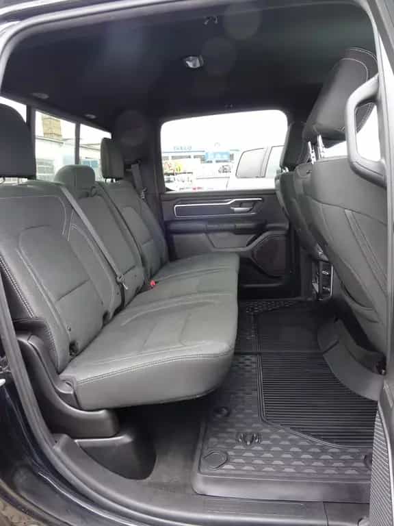 Dodge RAM 5.7 1500 HEMI 4X4 BIG HORN CREW CAB 04/2019-photo-11