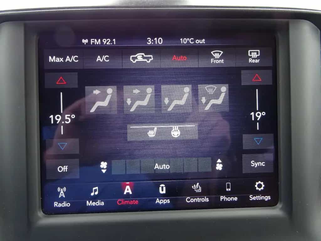 Dodge RAM 5.7 1500 HEMI 4X4 BIG HORN CREW CAB 04/2019-photo-15