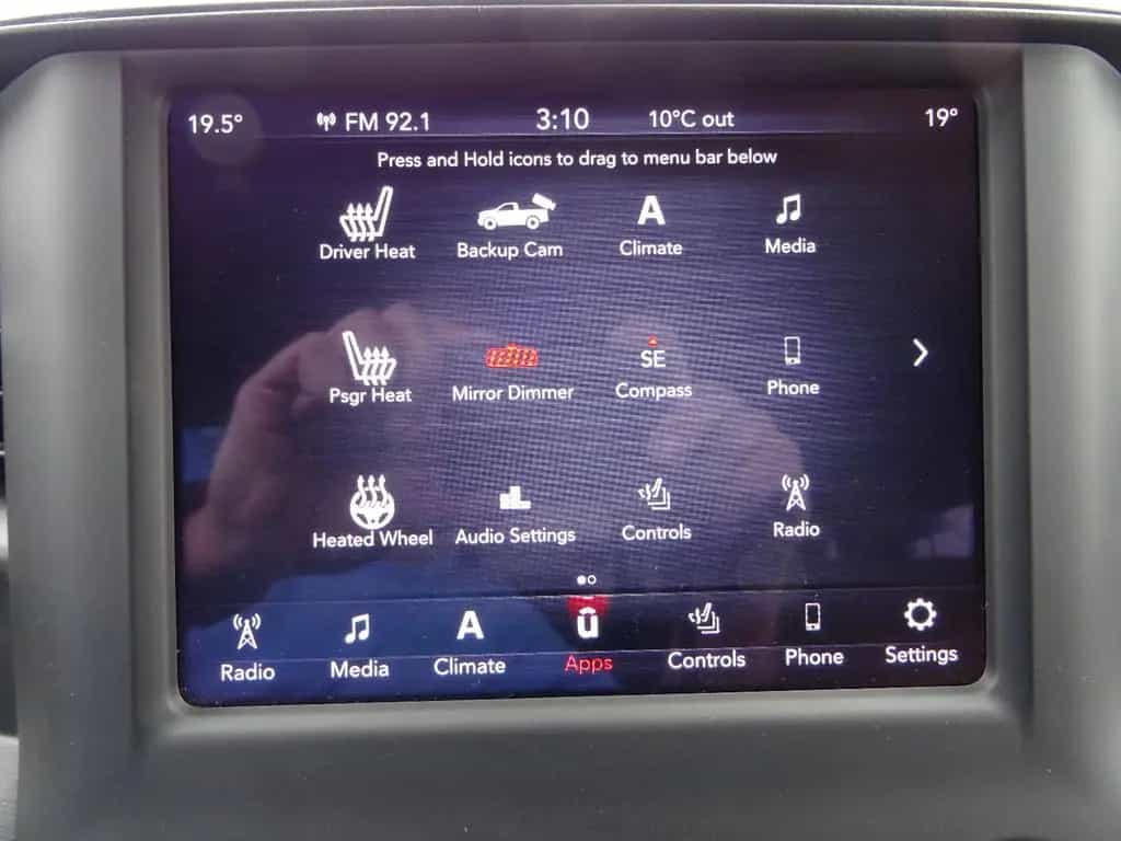 Dodge RAM 5.7 1500 HEMI 4X4 BIG HORN CREW CAB 04/2019-photo-16