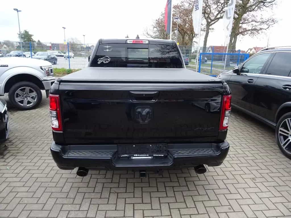Dodge RAM 5.7 1500 HEMI 4X4 BIG HORN CREW CAB 04/2019-photo-4