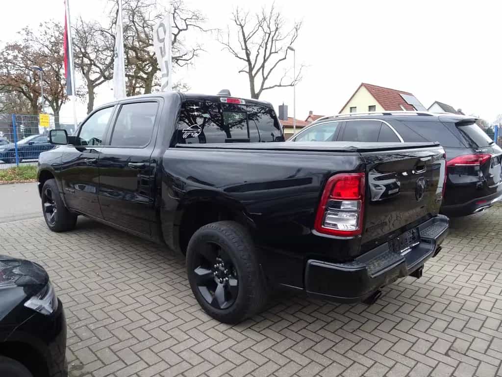 Dodge RAM 5.7 1500 HEMI 4X4 BIG HORN CREW CAB 04/2019-photo-5